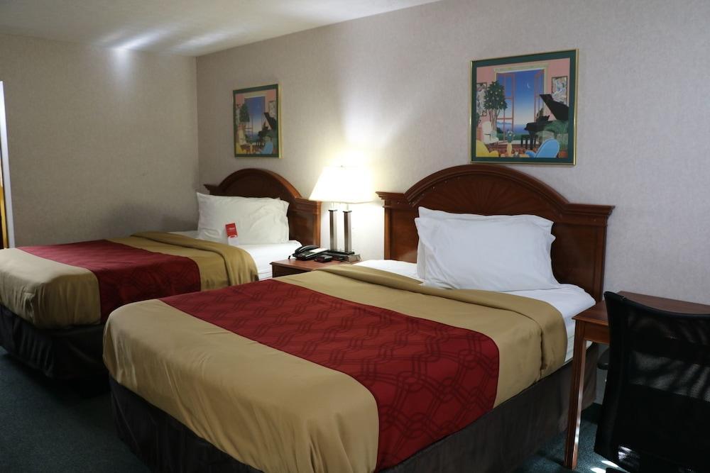 Red Roof Inn Walton - Richwood Extérieur photo
