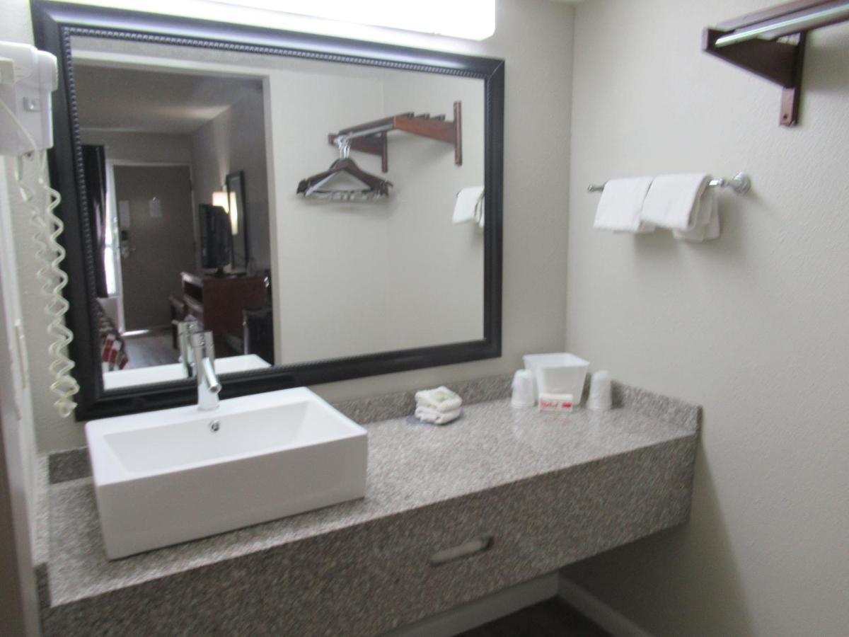 Red Roof Inn Walton - Richwood Extérieur photo