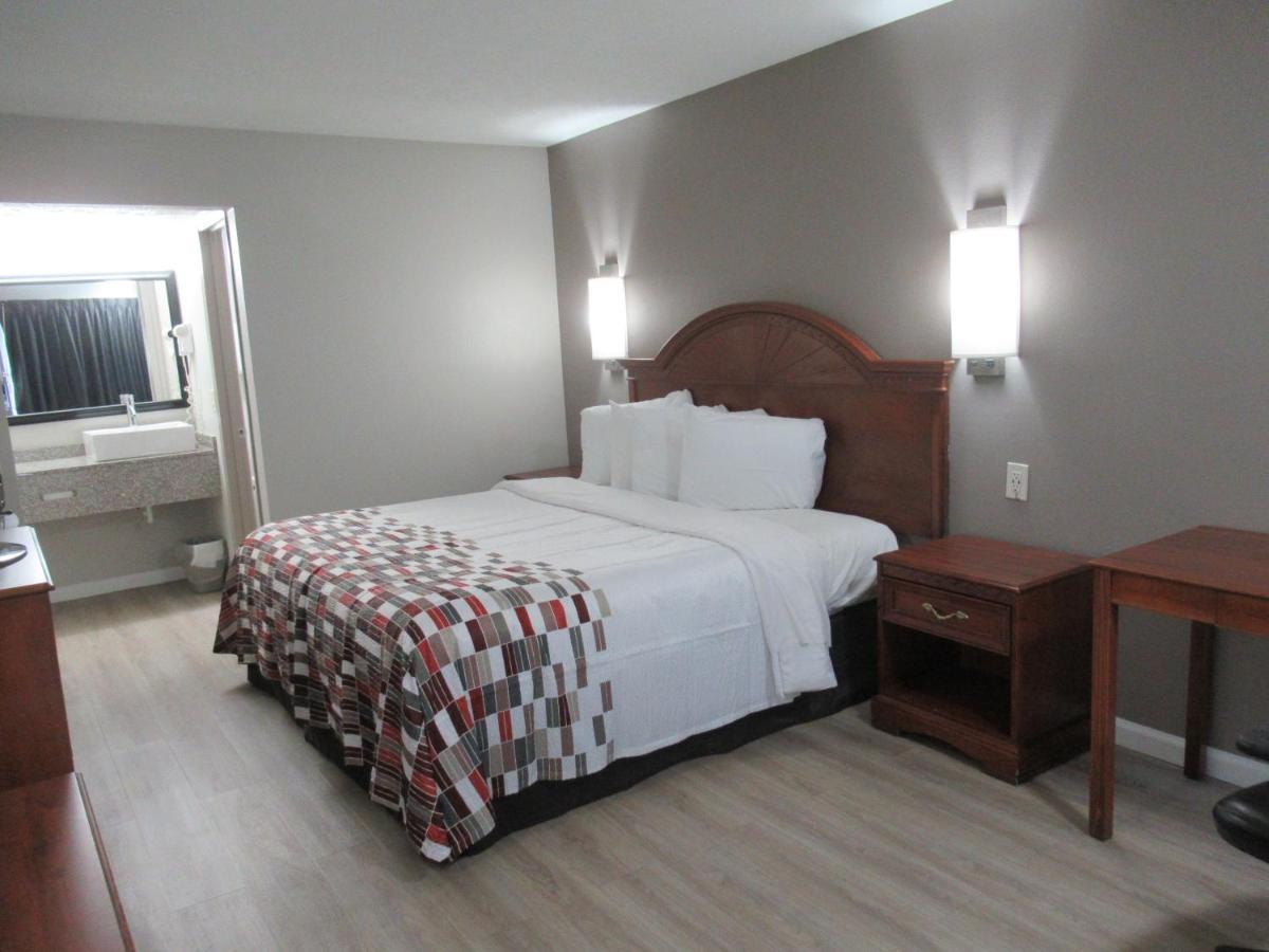 Red Roof Inn Walton - Richwood Extérieur photo